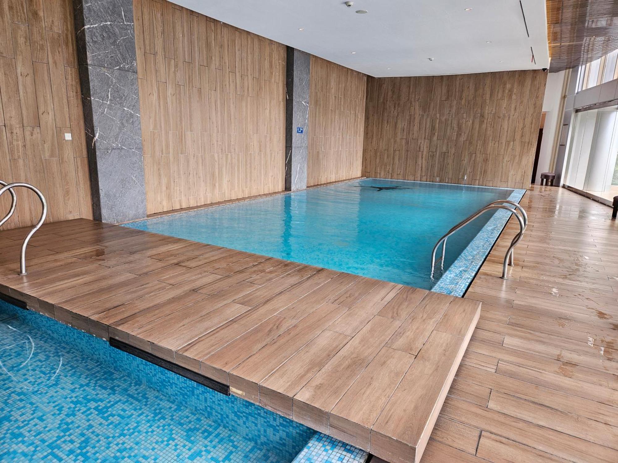 3Br Flat In Taman Anggrek Residence Dżakarta Zewnętrze zdjęcie